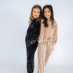 ΟΛΟΣΩΜΗ ΦΟΡΜΑ ΒΕΛΟΥΤΕ minimo.bych ΜΕ ΚΕΝΤΗΜΑ ΚΑΙ  ΦΕΡΜΟΥΑΡ ΣΤΗΝ ΠΛΑΤΗ.