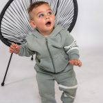 ΣΕΤ unisex minimo.bych ΦΟΥΤΕΡ ΖΑΚΕΤΑ ΚΑΙ ΠΑΝΤΕΛΟΝΙ ΜΕ ΤΥΠΩΜΑ