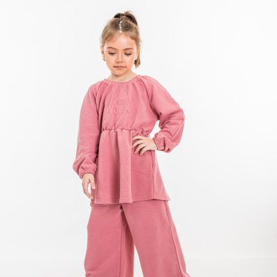 2PCS SET TOP WITH EMBRODRIED LOGO AND WIDE PANT